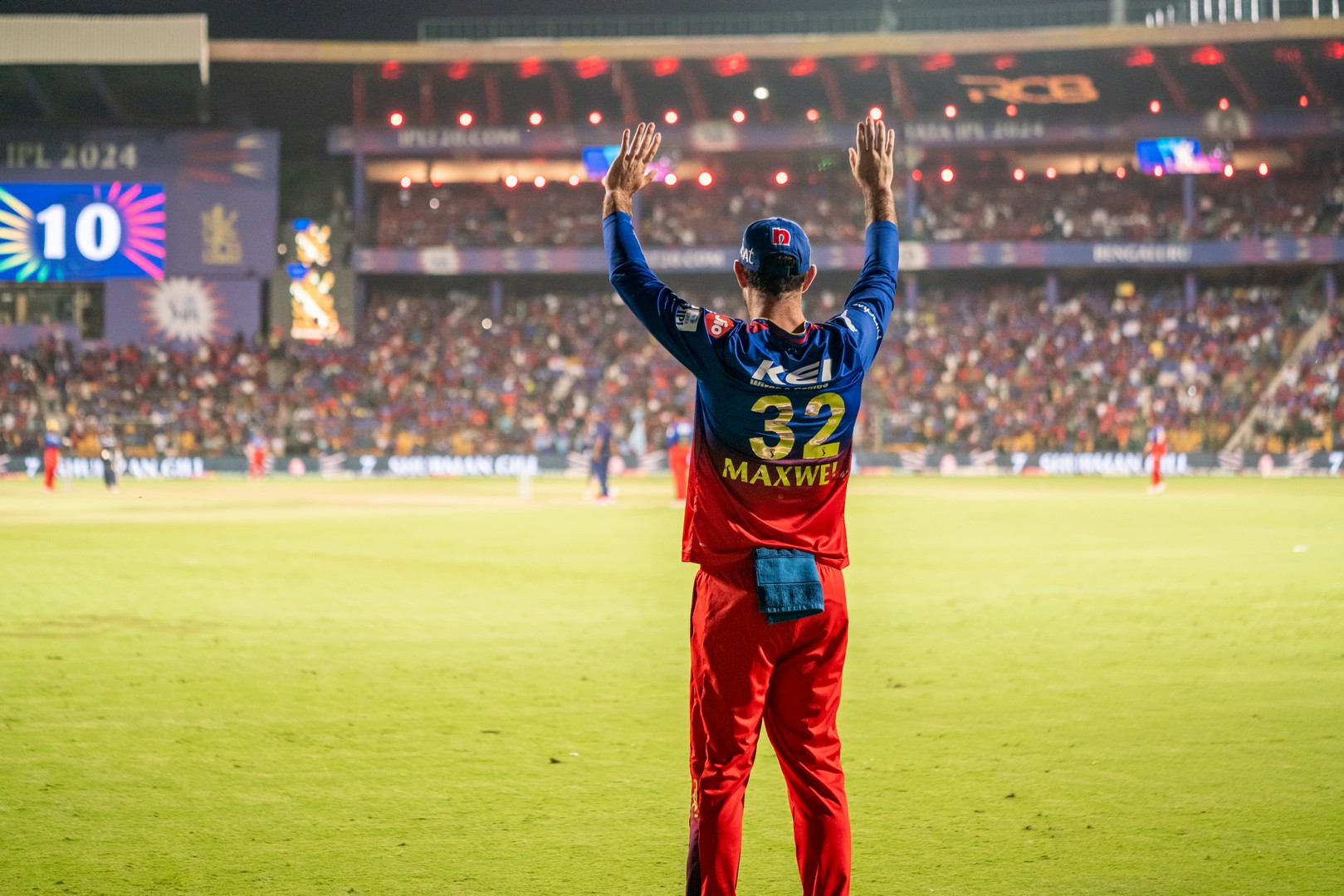 RCB won by 4 wickets