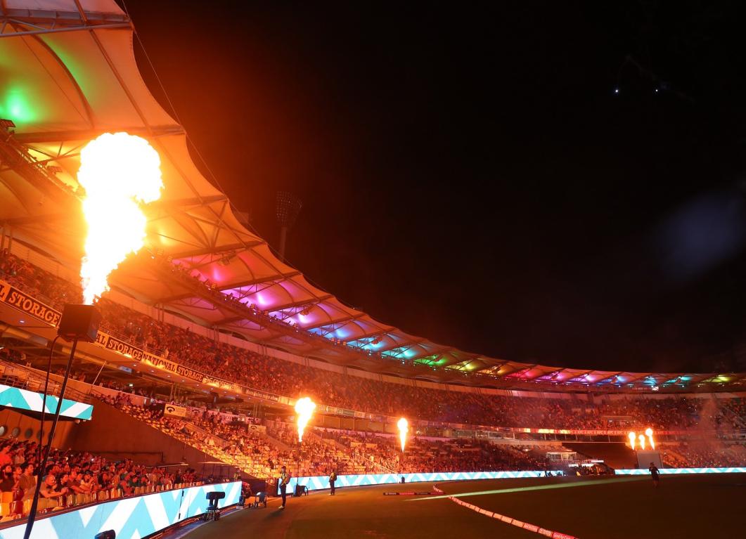 Doubts over fourth Test in Brisbane after Queensland imposes hard lockdown Doubts over fourth Test in Brisbane after Queensland imposes hard lockdown