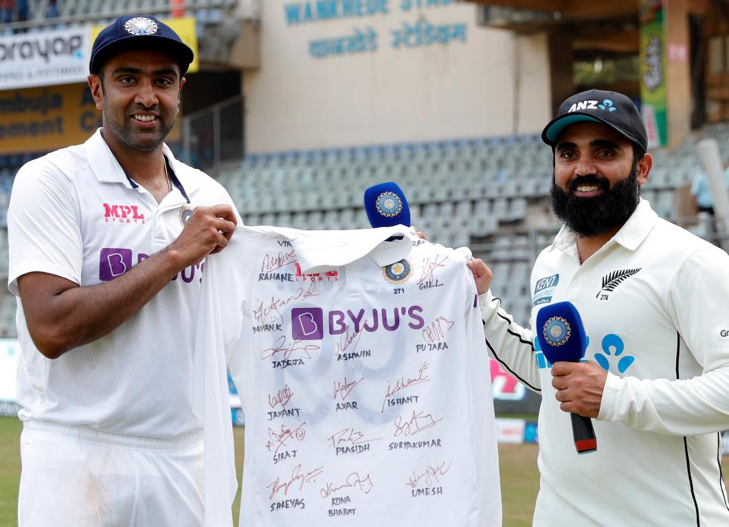 Ravichandran Ashwin chimes in with a brilliant tweet to help Ajaz Patel get his account verified Ravichandran Ashwin chimes in with a brilliant tweet to help Ajaz Patel get his account verified
