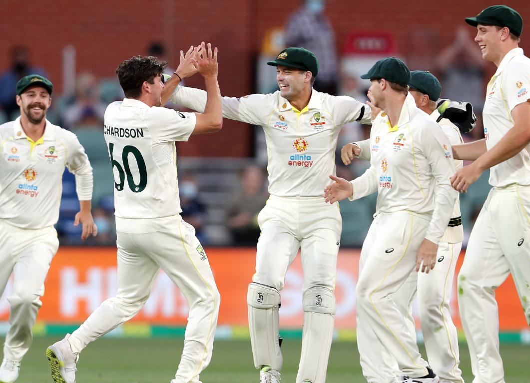 Ashes 2nd Test, hosts Australia go 2-0 up