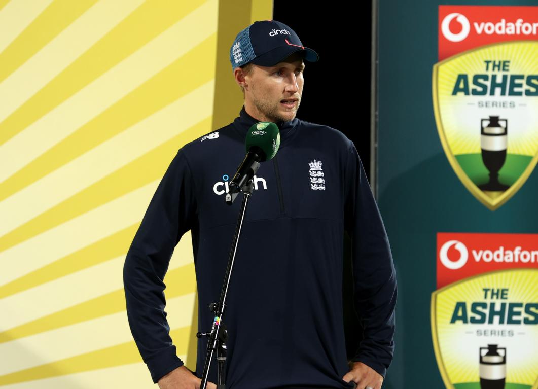 Senior England players asked to leave public area of Crowne Plaza hotel in Australia Senior England players asked to leave public area of Crowne Plaza hotel in Australia