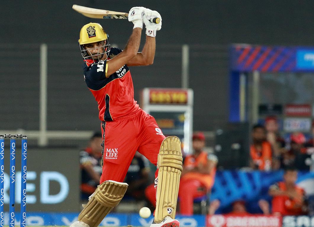 RCB Class of 22: Who could form the lower middle-order for IPL 15? RCB Class of 22: Who could form the lower middle-order for IPL 15?