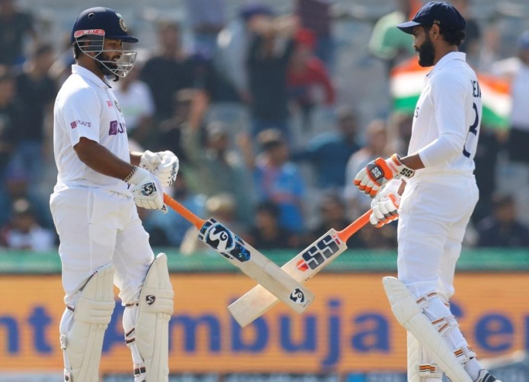 India dictate proceedings on Day 1 as Pant and Vihari score half-centuries India dictate proceedings on Day 1 as Pant and Vihari score half-centuries