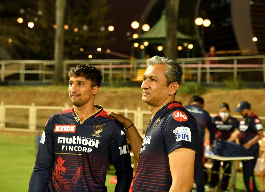 Sanjay Bangar speaks out on the young guns in the RCB squad Sanjay Bangar speaks out on the young guns in the RCB squad