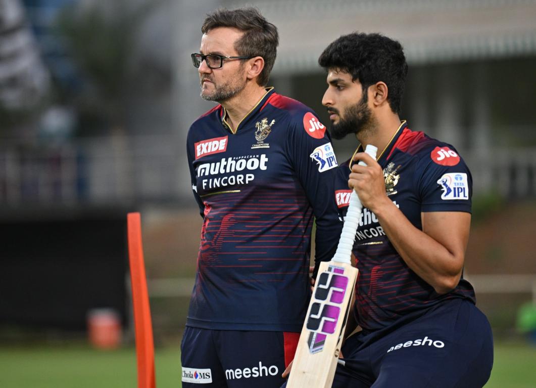 We have to be smart in terms of bringing the big side into play: Mike Hesson We have to be smart in terms of bringing the big side into play: Mike Hesson