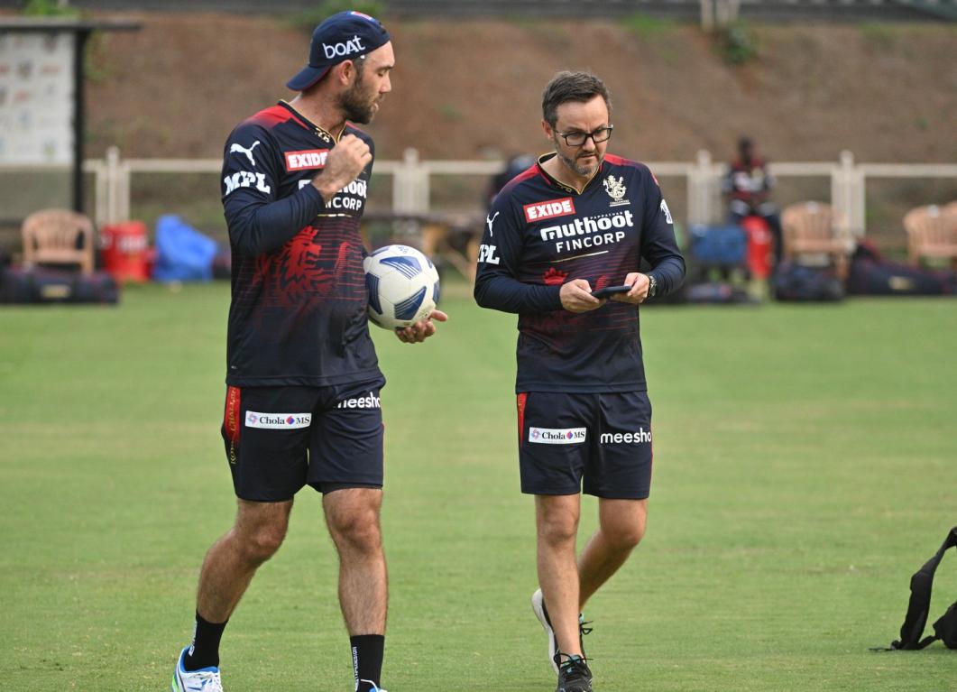 RCB Bold diaries: Mike Hesson previews the game vs RR; provides an update on Glenn Maxwell RCB Bold diaries: Mike Hesson previews the game vs RR; provides an update on Glenn Maxwell