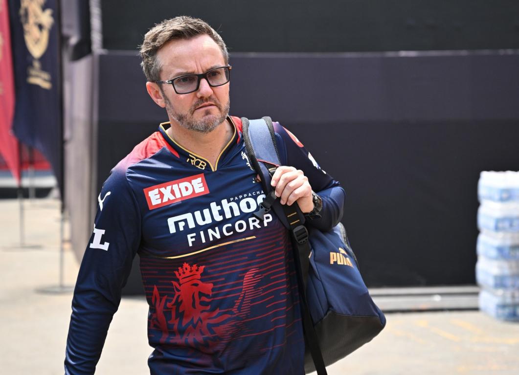 RCB Bold Diaries: He’s a really calm character: Mike Hesson praises Shahbaz Ahmed RCB Bold Diaries: He’s a really calm character: Mike Hesson praises Shahbaz Ahmed