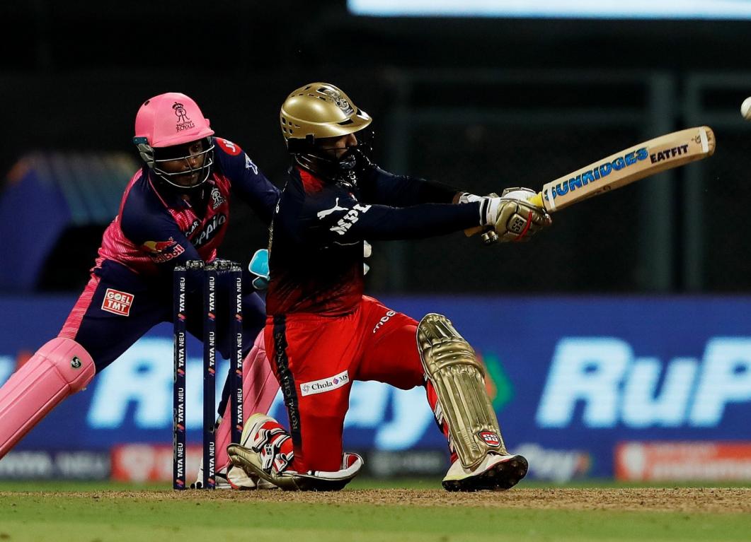 Karthik and Shahbaz show the way as Royal Challengers triumph in the Battle Royale Karthik and Shahbaz show the way as Royal Challengers triumph in the Battle Royale