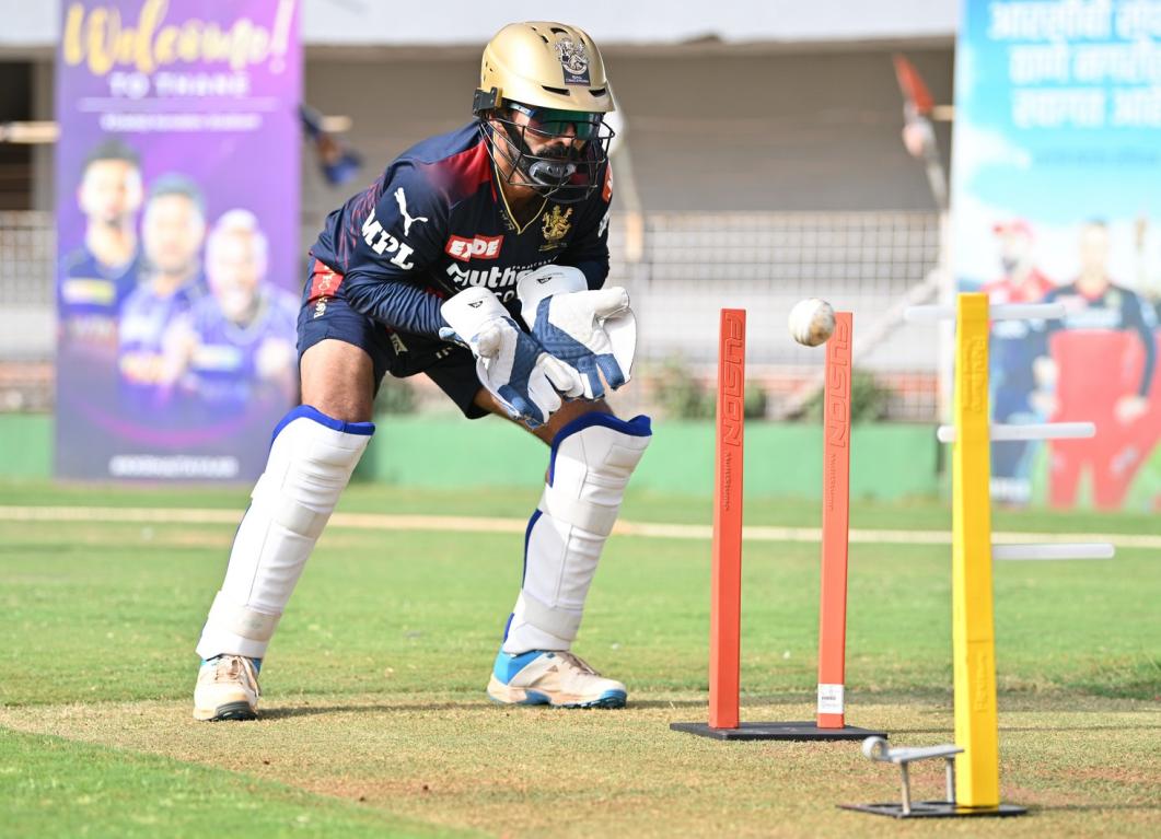 DK has probably been that rock: Mike Hesson