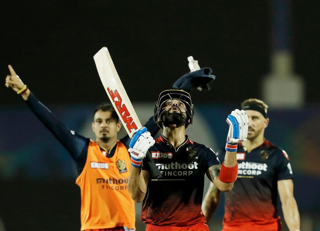 I think he's handling it really well: Faf du Plessis on Virat Kohli