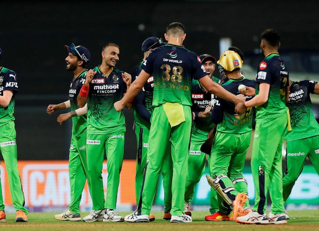 RCB thump SRH with an all-round effort