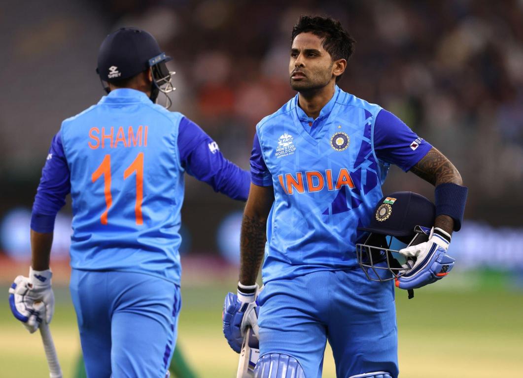 SKY’s valiant knock goes in vain as South Africa prevail at Perth India