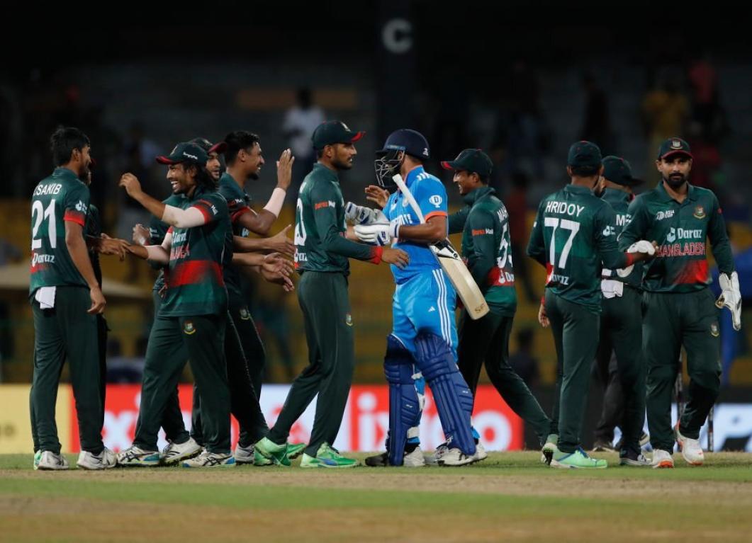 Shubman Gill’s valiant effort goes in vain as Bangladesh pip India in Super Fours thriller Shubman Gill’s valiant effort goes in vain as Bangladesh pip India in Super Fours thriller