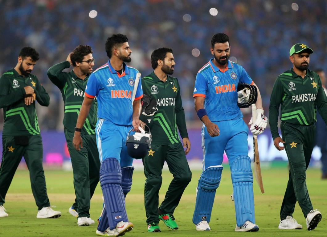 India blow away Pakistan to make it 8-0 in the history of ODI World Cups India blow away Pakistan to make it 8-0 in the history of ODI World Cups