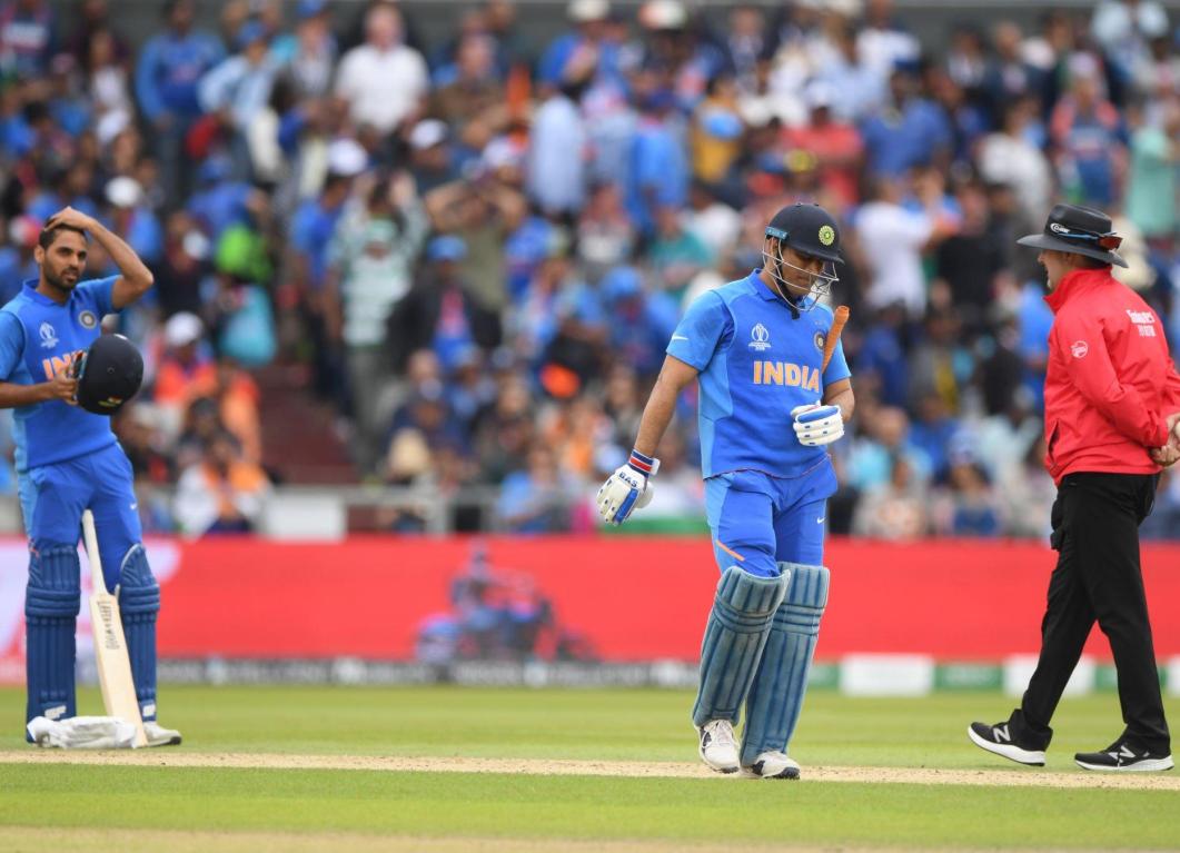 MS Dhoni narrates an emotional incident on his last day in Indian colours MS Dhoni narrates an emotional incident on his last day in Indian colours