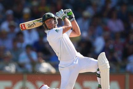 Throwback to when RCB legend AB de Villiers helped South Africa chase down 414 against Australia in Perth