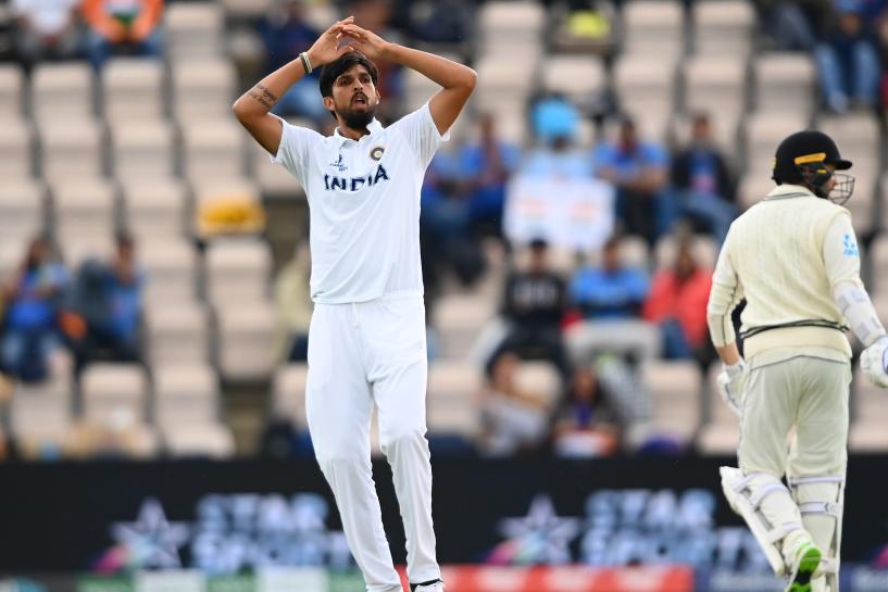 Ishant Sharma receives 10 stitches in his bowling hand: Reports