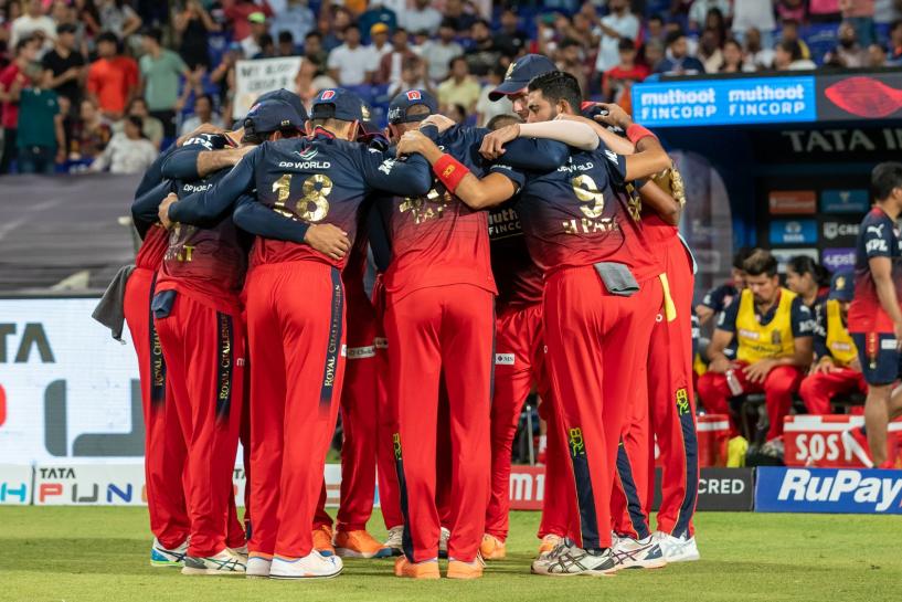 RCB’s valiant bowling efforts in vain as RR defend 144 RCB’s valiant bowling efforts in vain as RR defend 144