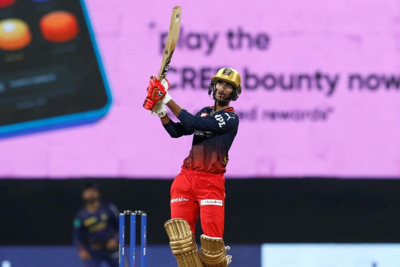 The over that saw Shahbaz Ahmed bossing a T20 juggernaut