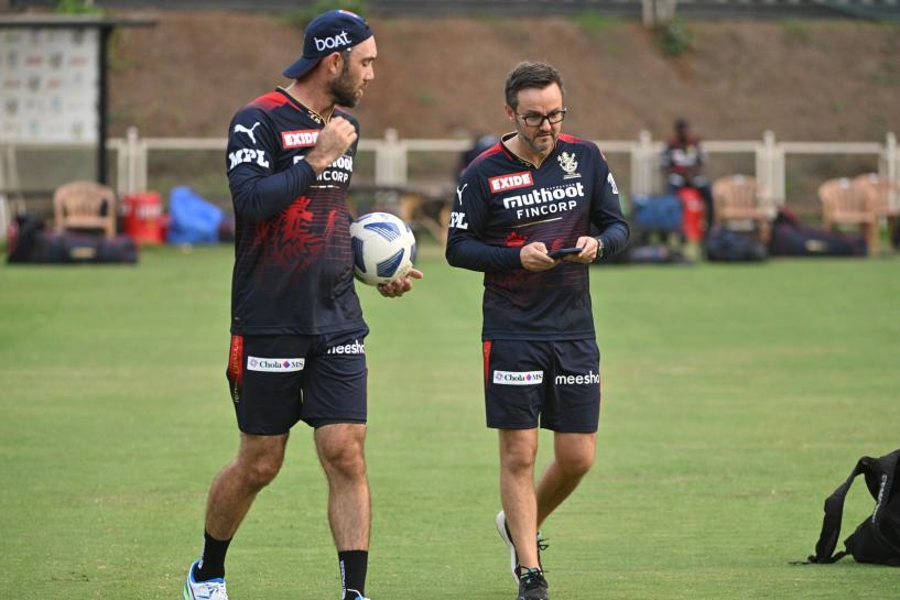 RCB Bold diaries: Mike Hesson previews the game vs RR; provides an update on Glenn Maxwell