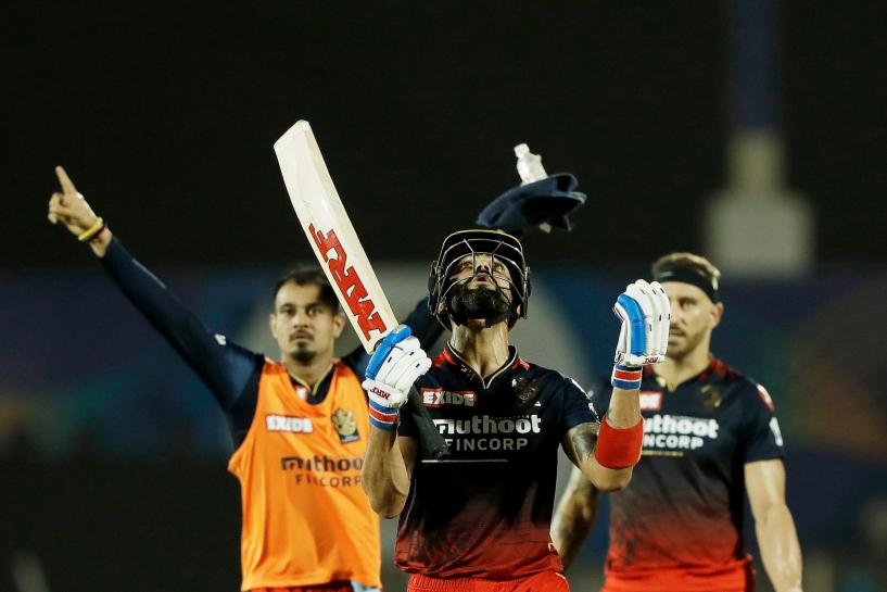 I think he's handling it really well: Faf du Plessis on Virat Kohli