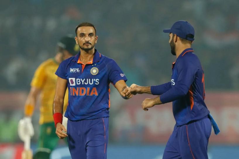 How did Dinesh Karthik and Harshal Patel fare against South Africa?