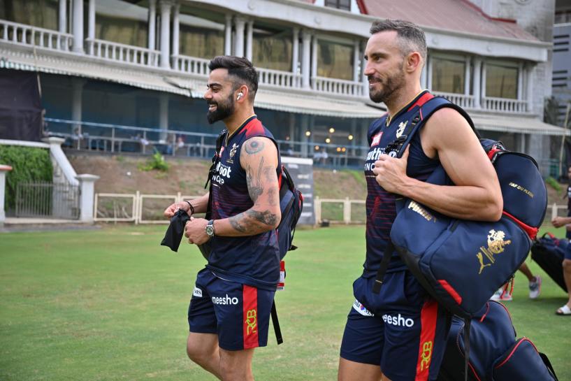 Faf du Plessis and Virat Kohli
