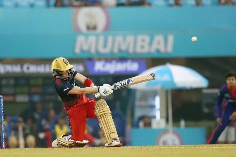 RCB Women put up a fight but fall short in their WPL season opener against the Delhi Capitals