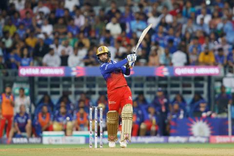 MI won by 7 wickets