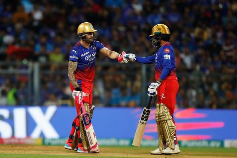 MI won by 7 wickets