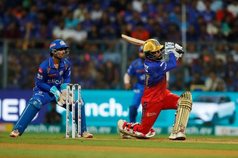 MI won by 7 wickets